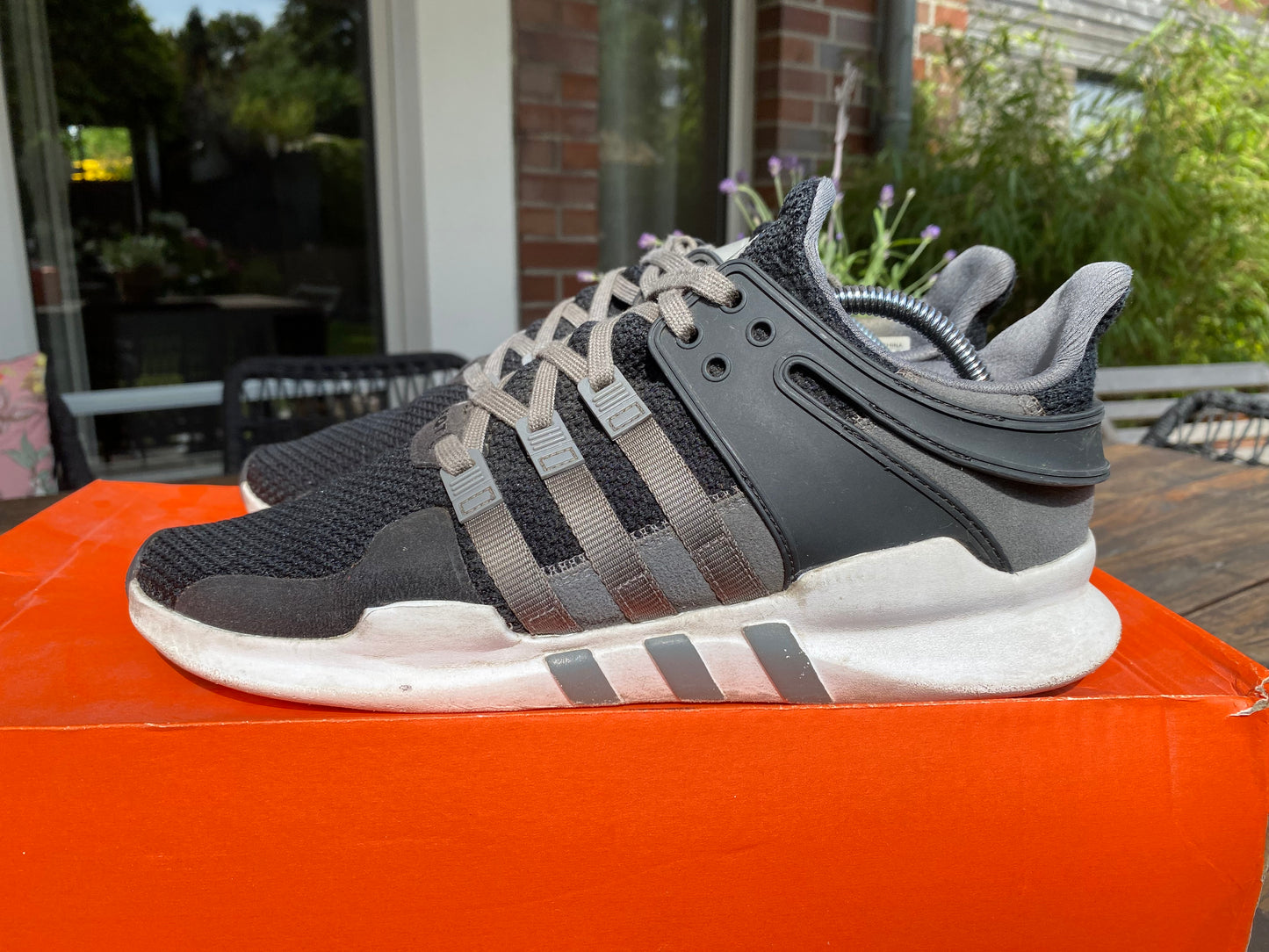 Adidas EQT ADV Support Schwarz / GR 46