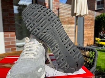 Nike Sneaker Air Vortex Grau ·Gr 42,5· Herren Retro Running Originals Sportschuhe