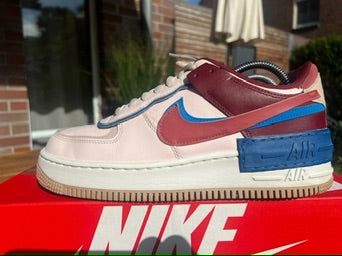Nike Air Force 1 Shadow | Rosa/Stein/Rot | Größe: 42 EU