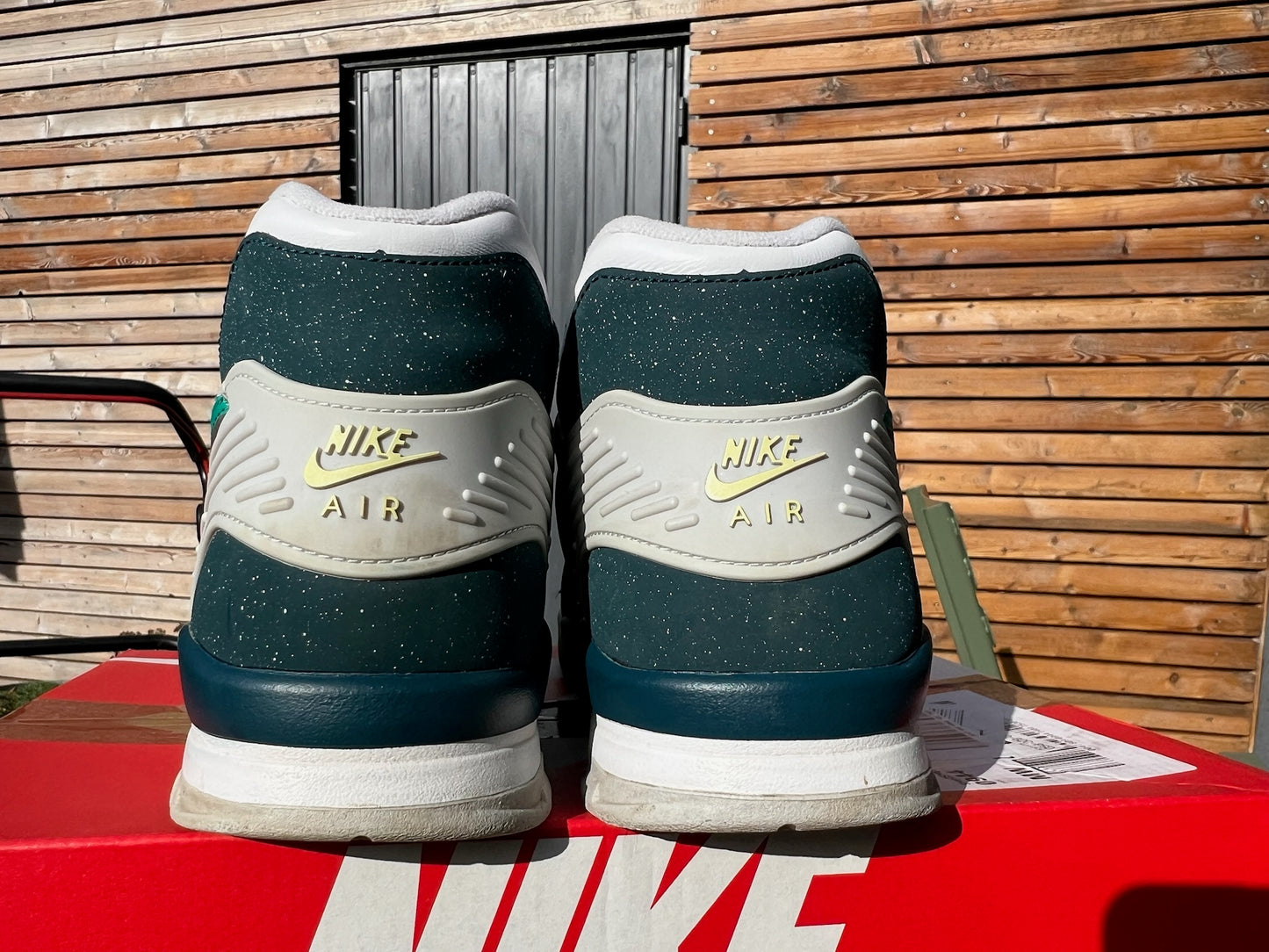 Nike Vintage Sneaker Air Trainer 3 Weiss Tuerkis Gruen ·Gr 45· Herren Retro Basketball Schuhe