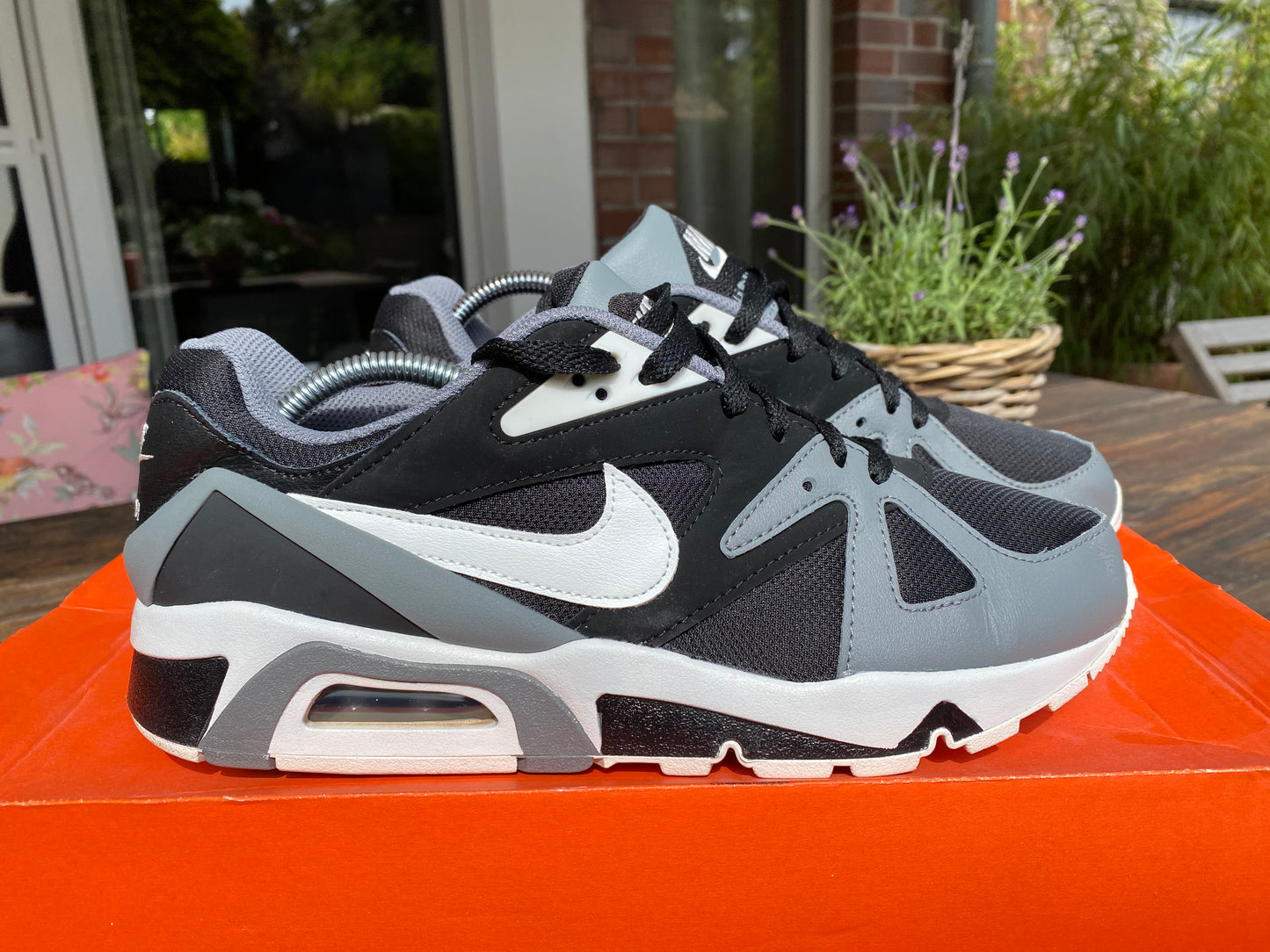 Nike Air Structure Triax 91 Schwarz Smoke Grau
