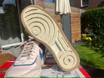 Nike Air Force 1 Shadow | Rosa/Stein/Rot | Größe: 42 EU