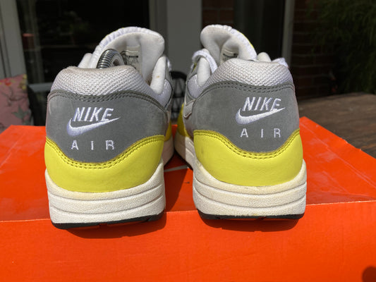 NIKE AIR MAX 1 ESSENTIAL "YELLOW GREY" / GR 43