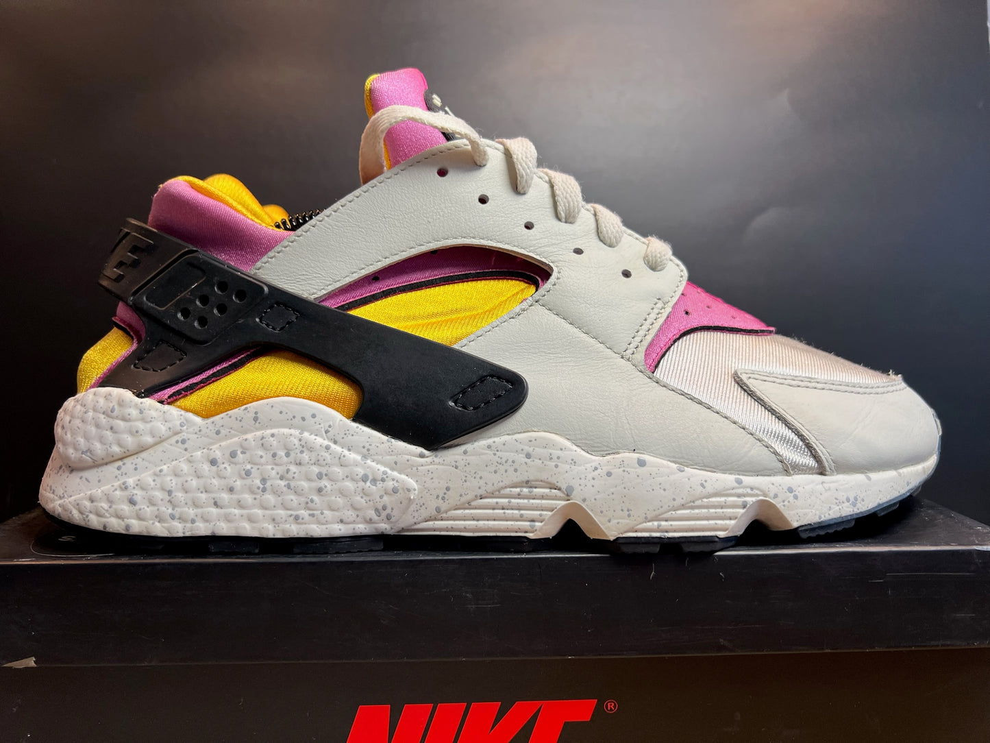 Nike Sneaker Air Huarache Beige Pink Gold ·Gr 46· Herren Retro Running Originals Schuhe