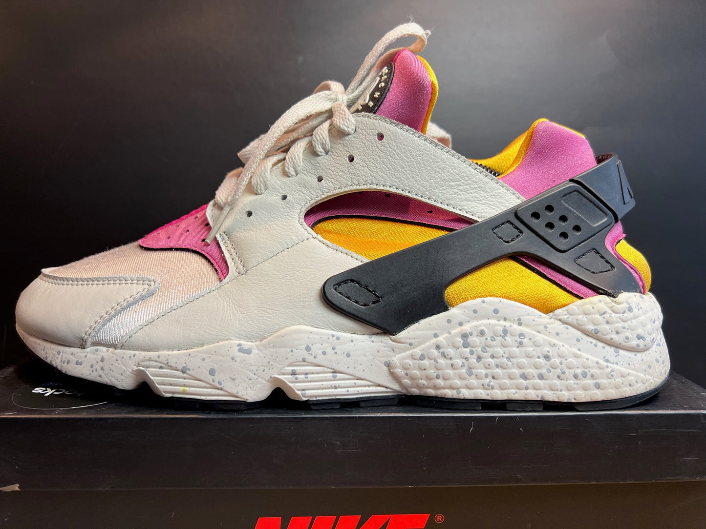 Nike Sneaker Air Huarache Beige Pink Gold ·Gr 46· Herren Retro Running Originals Schuhe