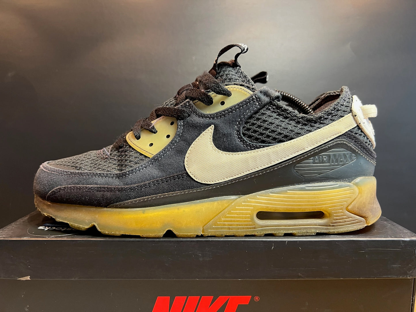 Nike Sneaker Air Max 90 Terrascape Schwarz Weiss ·Gr 45· Herren Retro Running Schuhe