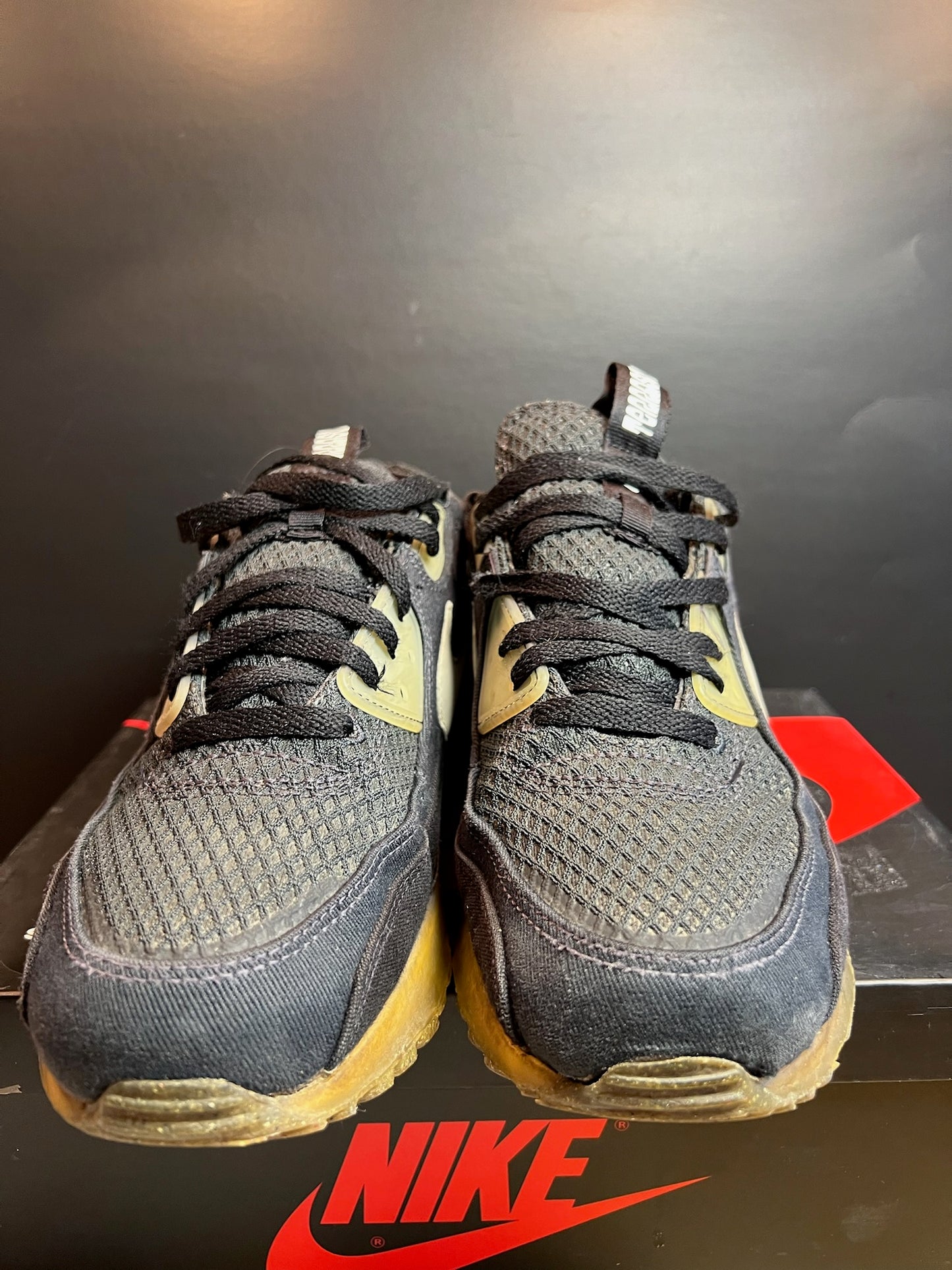 Nike Sneaker Air Max 90 Terrascape Schwarz Weiss ·Gr 45· Herren Retro Running Schuhe