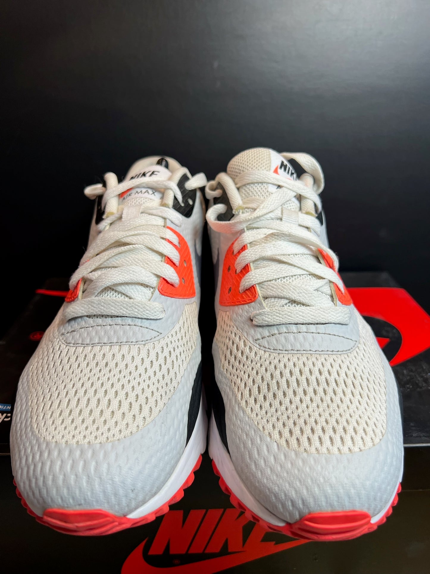 Nike Sneaker Air Max 90 Ultra Essential Weiss Grau Rot Schwarz ·Gr 42,5· Herren