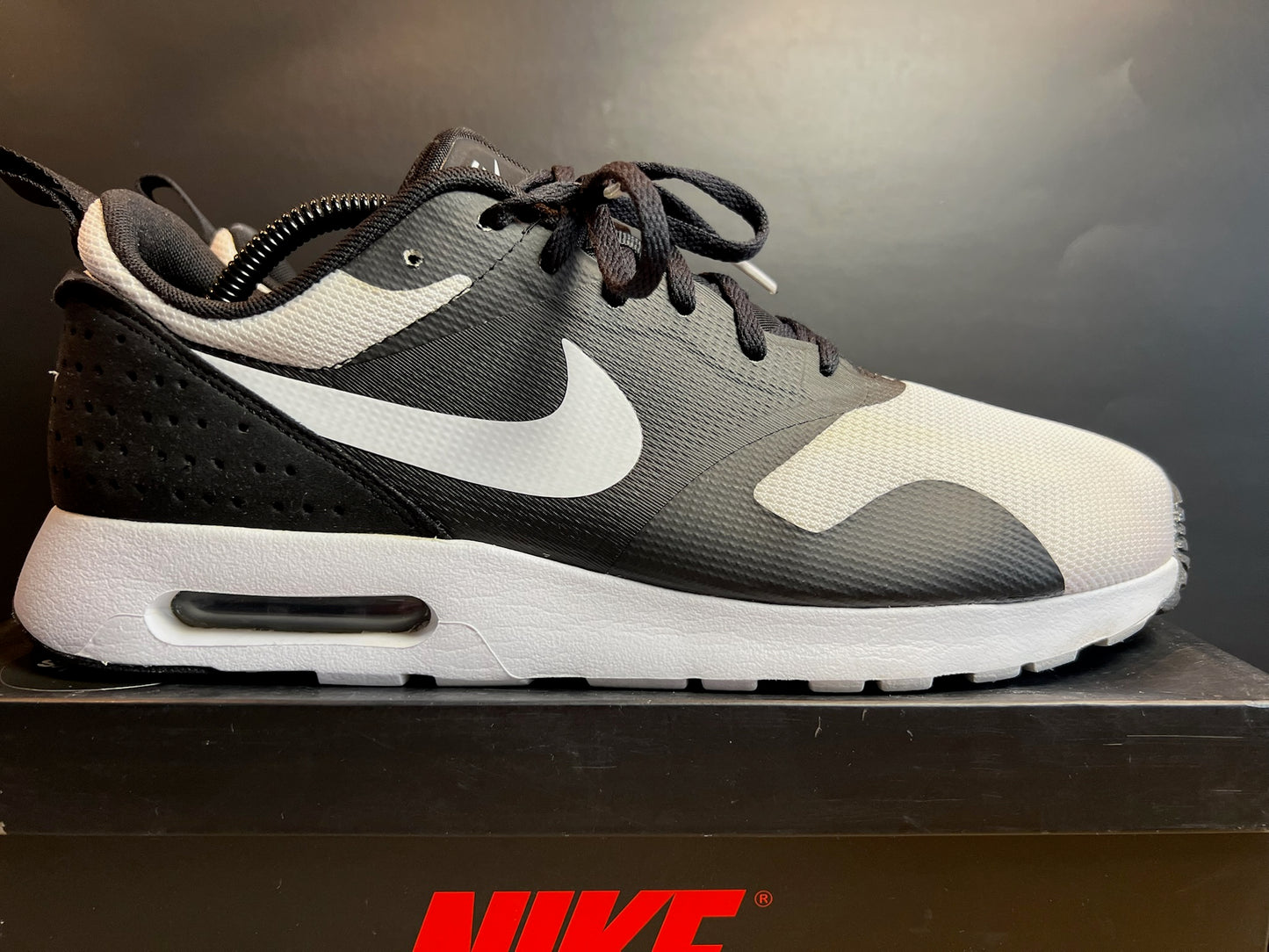 Nike Sneaker Air Max Tavas Schwarz Weiss ·Gr 45,5· Herren Retro Running Originals Schuhe