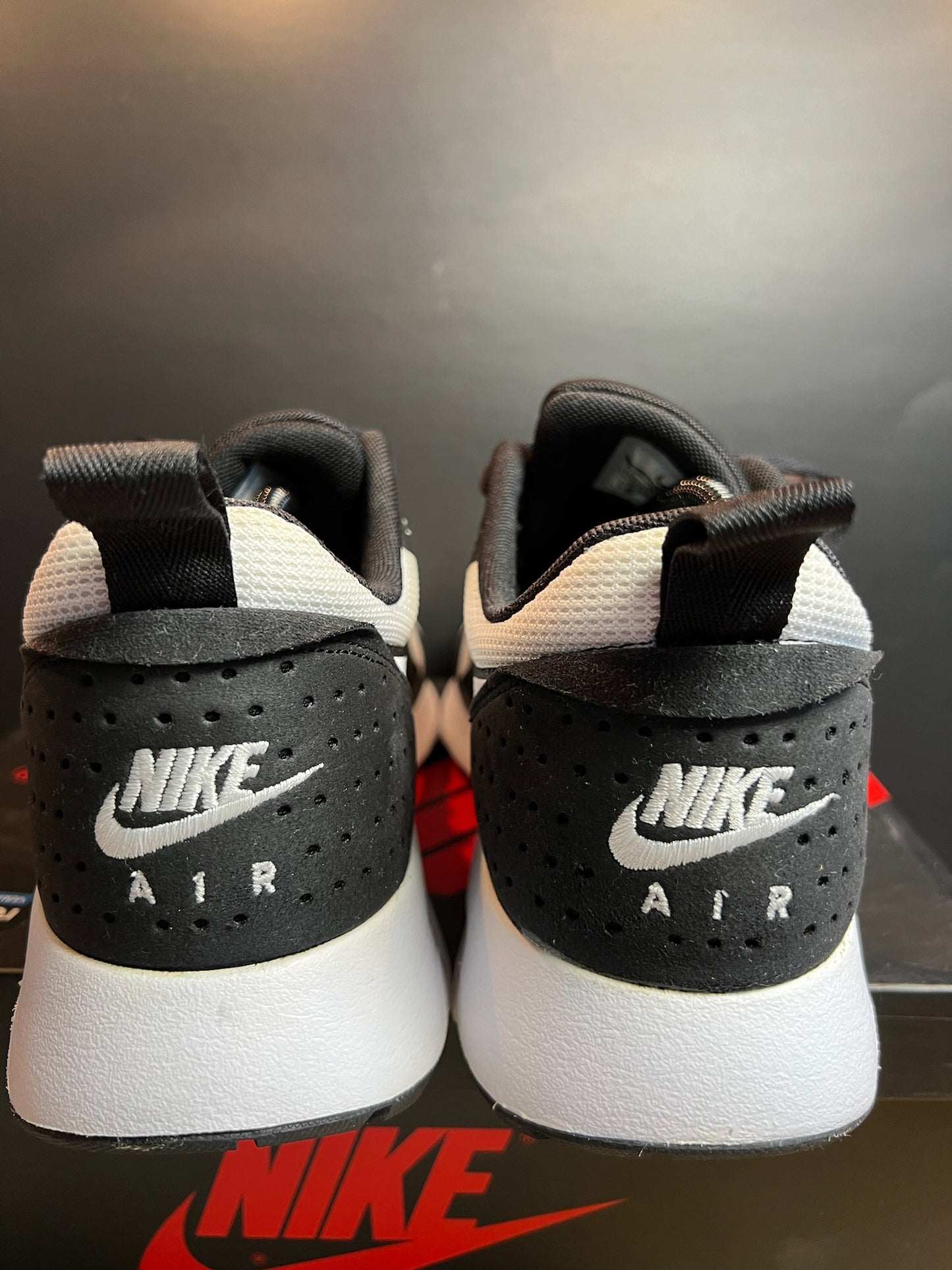 Nike Sneaker Air Max Tavas Schwarz Weiss ·Gr 45,5· Herren Retro Running Originals Schuhe